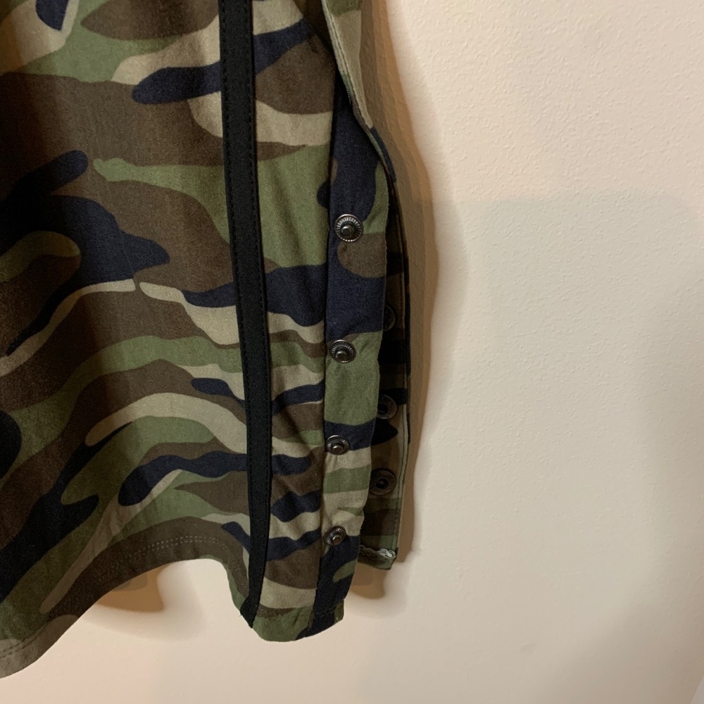 Women’s No Boundaries Green Camouflage Dress, Size XXXL - Picture 3 of 10